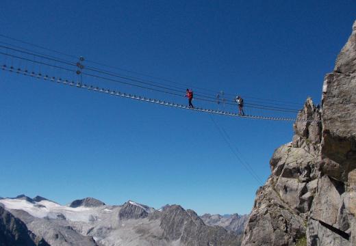 Ponte tibetano del Sentiero dei Fiori