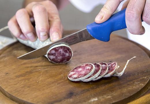 La lucanica trentina prodotta dall'Agritur Ruatti